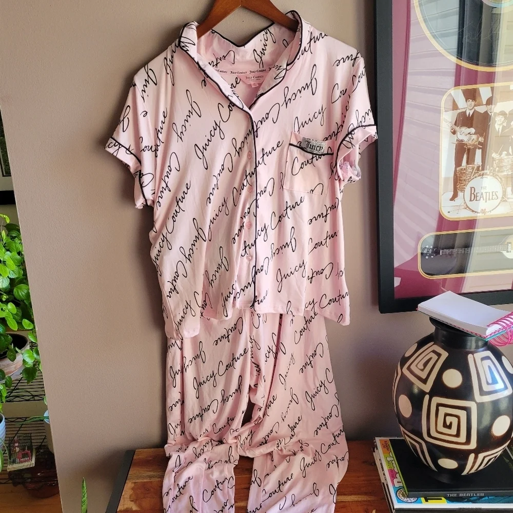 Juicy Couture Pink/Black Pajama Set Size XL Super Soft Button Down New - Picture 2 of 12